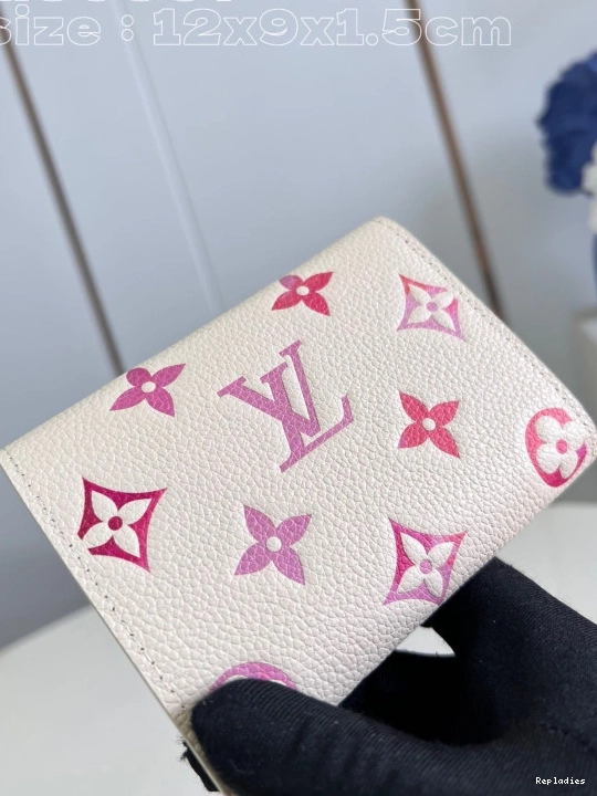 Repzbay LOUIS VICTORINE WALLET-12*9.5*2.5 cm VUITTON 0821